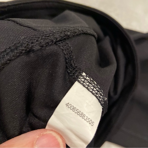 Yoga pants Tech Gear black with purple SMALL drytech inset mesh - Picture 3 of 6